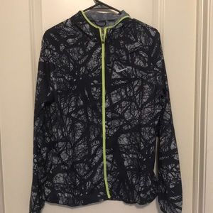 Women’s Nike light jacket